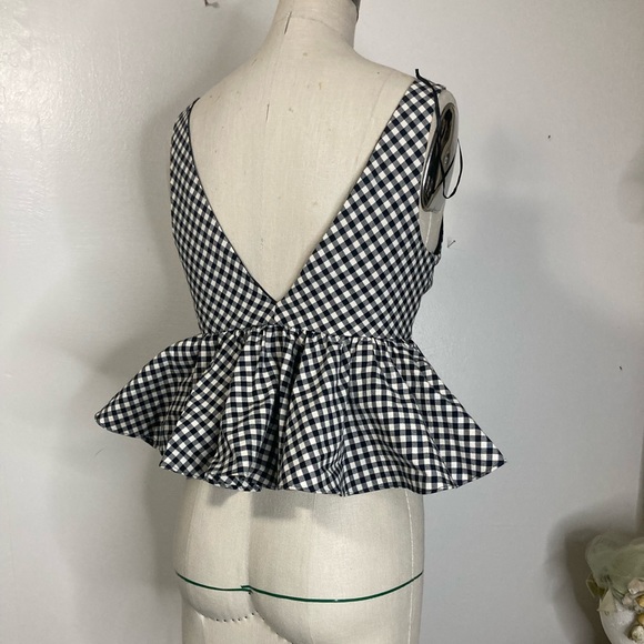 Cottage core gingham peplum milkmaid top - Picture 6 of 10